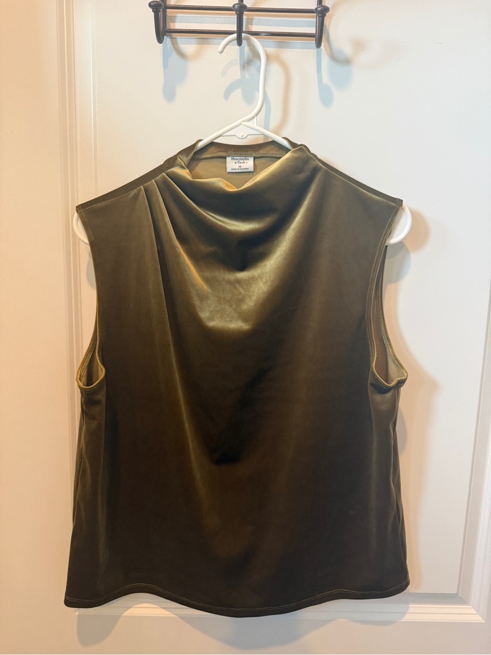 Abercrombie & Fitch Olive Green Velvet Sleeveless Mock Neck Tank